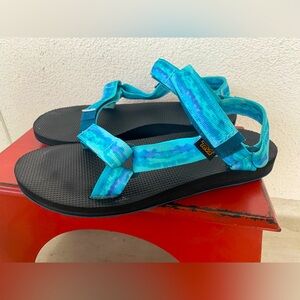 Teva Blue Tie-Dye Sandals Women’s Size 9